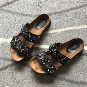 Design lab lord & Taylor jewel slide sandal black 8.5 rhinestone women bling